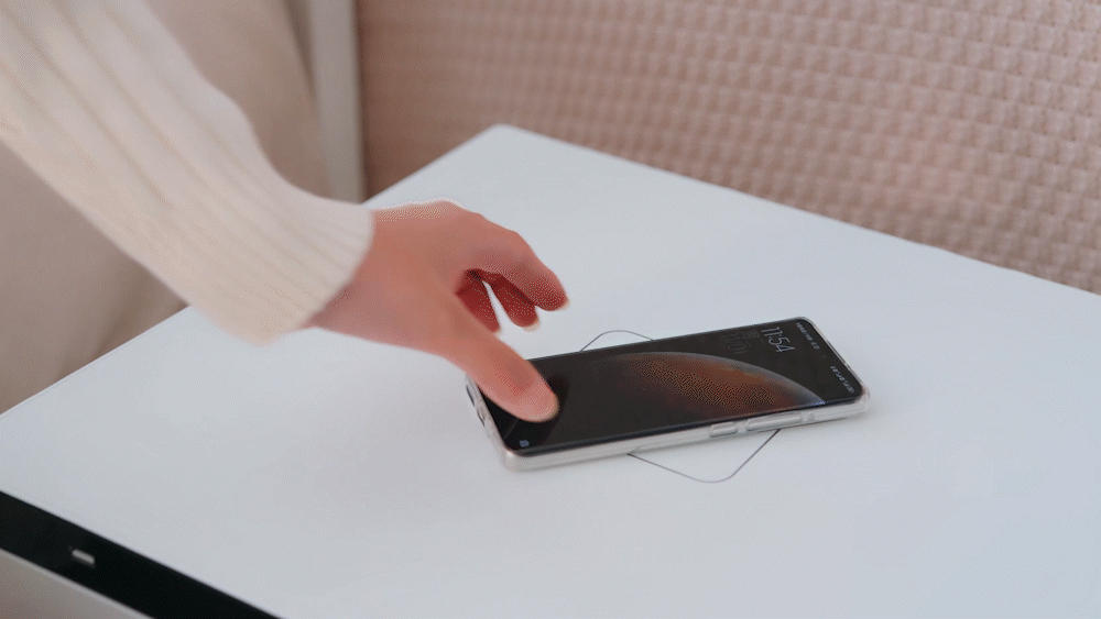 SBX301 床頭保管櫃，無線充電功能